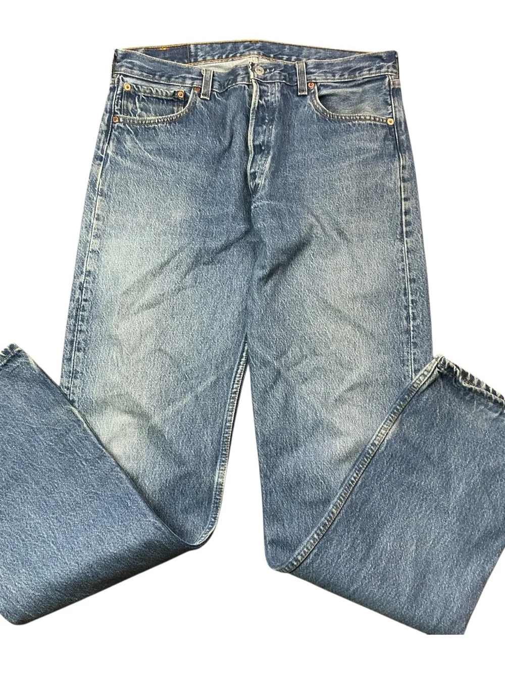vintage Levi’s 501 button fly 90s medium wash straight leg jeans 34 x 34 USA